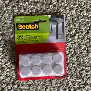 Scotch™ Felt Pads Round, 1 in. Diameter, Beige, 32/Pack